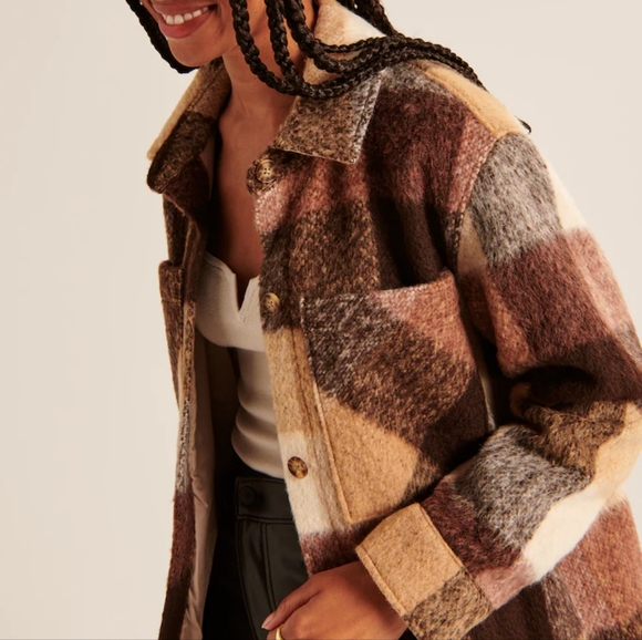 ABERCROMBIE & FITCH: Cozy Shacket - Picture 5 of 7